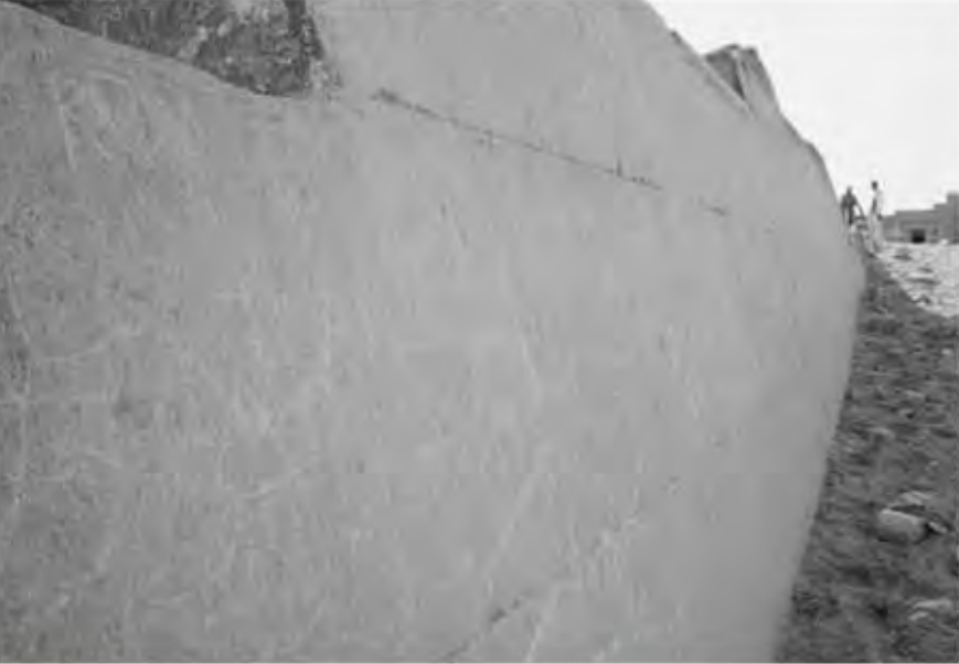 Figure 6.2. Queen’s Pyramid casing stones to the east of the Great Pyramid